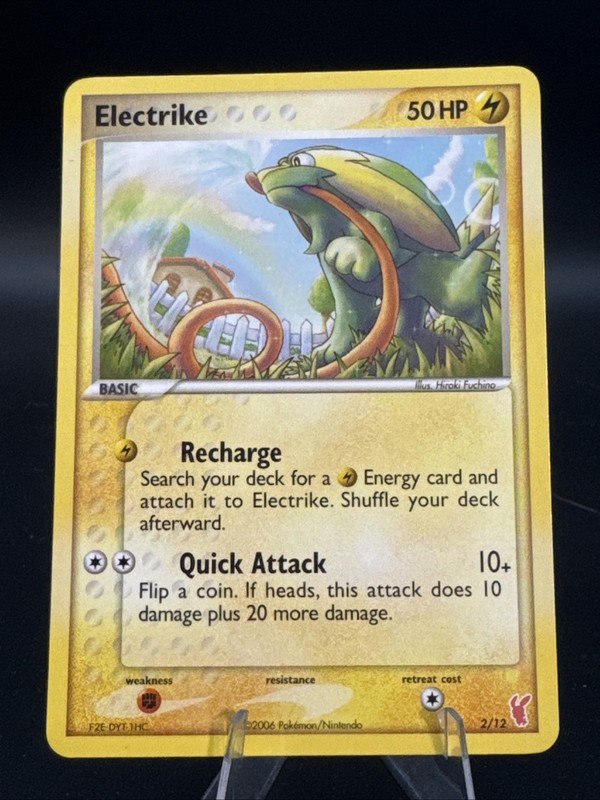 Electrike 2/12 EX Trainer Kit 2: Plusle & Minun Regular