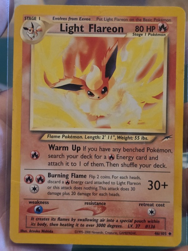 Light Flareon Pokemon TCG Neo Destiny 46/105 – Damaged