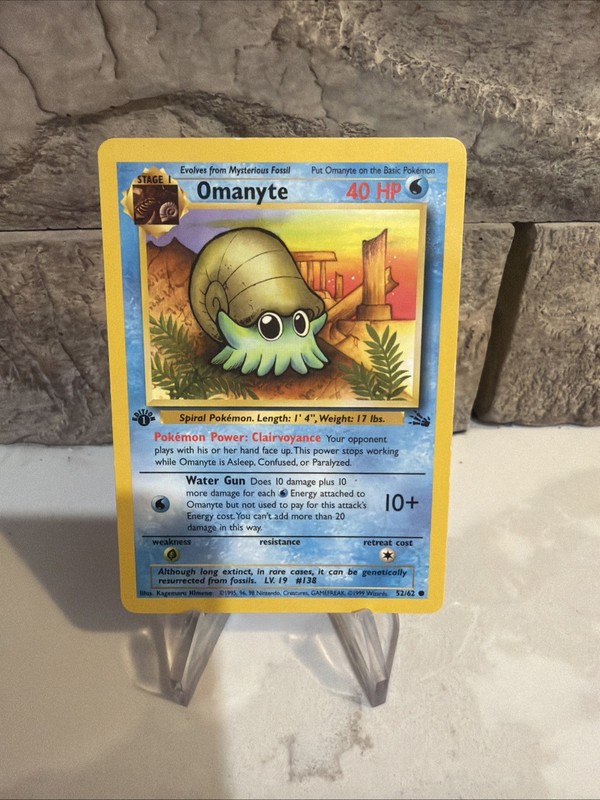 Omanyte 52/62 Fossil 1st Edition