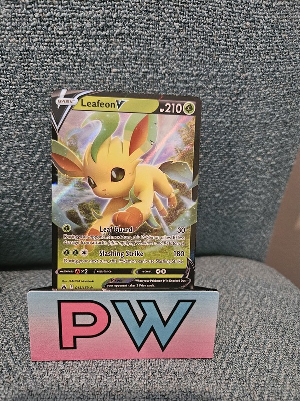 Leafeon VSTAR SWSH195 Black Star Promo Pokemon TCG Holo