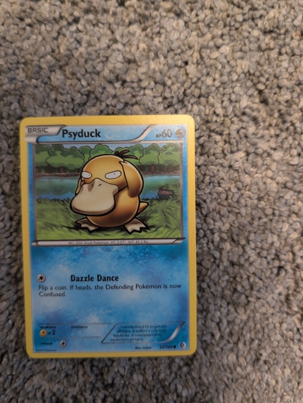 Pokémon TCG Psyduck Card 32/149 Boundaries Crossed