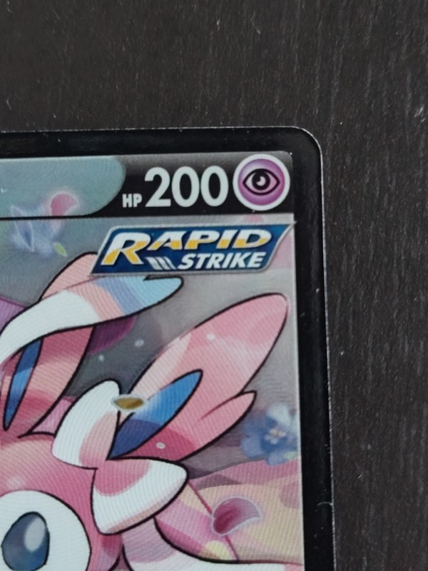 Sylveon v TG14/TG30 Swsh09 Trainer Gallery Holo Ultra Rare gallery