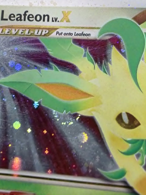 Majestic Dawn 99/100 Leafeon LV. X Ultra Rare LP * SWIRL * gallery