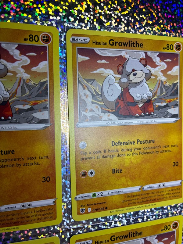 Pokemon TCG Regular: 071/189 Hisuian Arcanine; 070/189 Hisuian Growlithe gallery