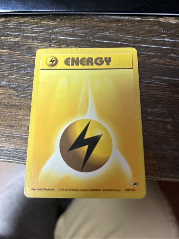 Pokémon TCG Lightning Energy Gym Heroes 130/132 D21