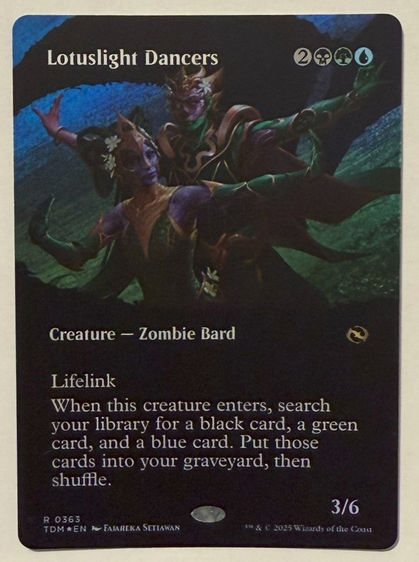 Lotuslight Dancers Borderless Foil – Tarkir: Dragonstorm: MTG