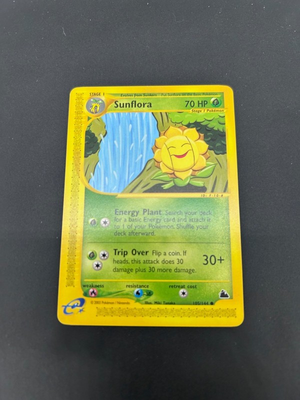 Sunflora Common Skyridge 105/144 NM Pokémon TCG