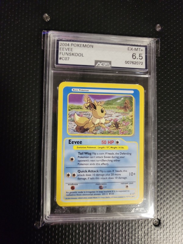 EEVEE POKÈMON VINTAGE FUNSKOOL RARE INDIA 2004 Population 1 AGS