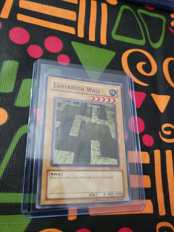 Labyrinth Wall Unlimited MRL-055 Near Mint Yugioh Never Played With