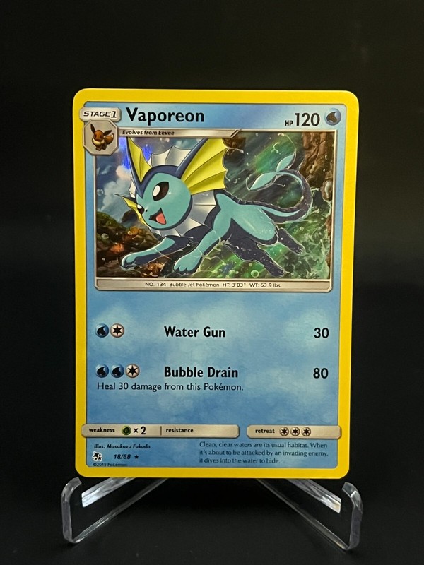 Pokemon Hidden Fates Vaporeon Holo 18/68