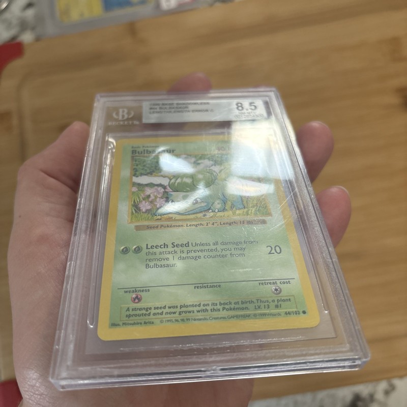 Pokemon Tcg BGS 8.5 Bulbasaur 44/102 Base Set Shadowless Length Length Error gallery