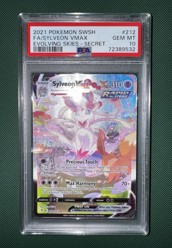 Sylveon VMAX 212/203 Alt Art SWSH07 Evolving Skies PSA 10 Gem Mint