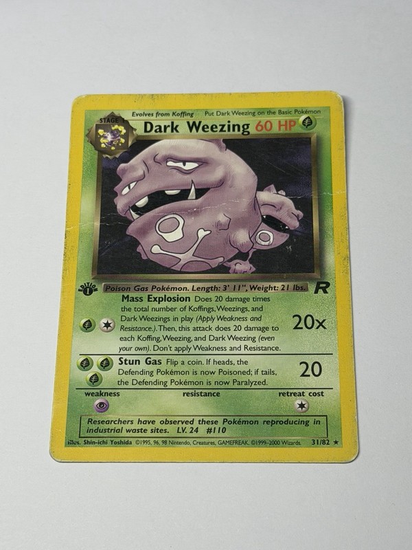 Pokemon Card TCG Dark Weezing Team Rocket 31/82 Rare 1st Edition HP