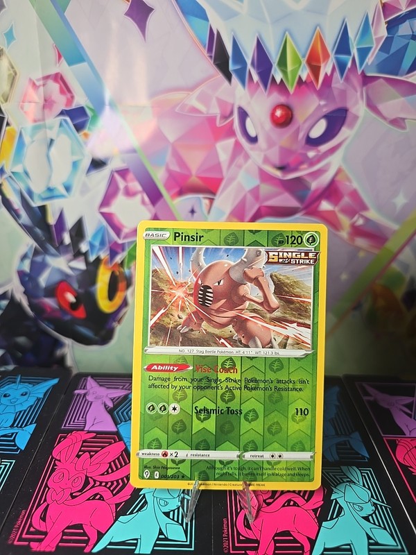 Pinsir 001/203 Swsh07: Evolving Skies Reverse Holo gallery
