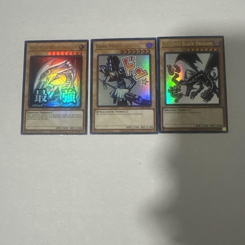 Yugioh! Blue Eyes, Red Eyes, Dark Magician Ultra Rare Ra05 NM