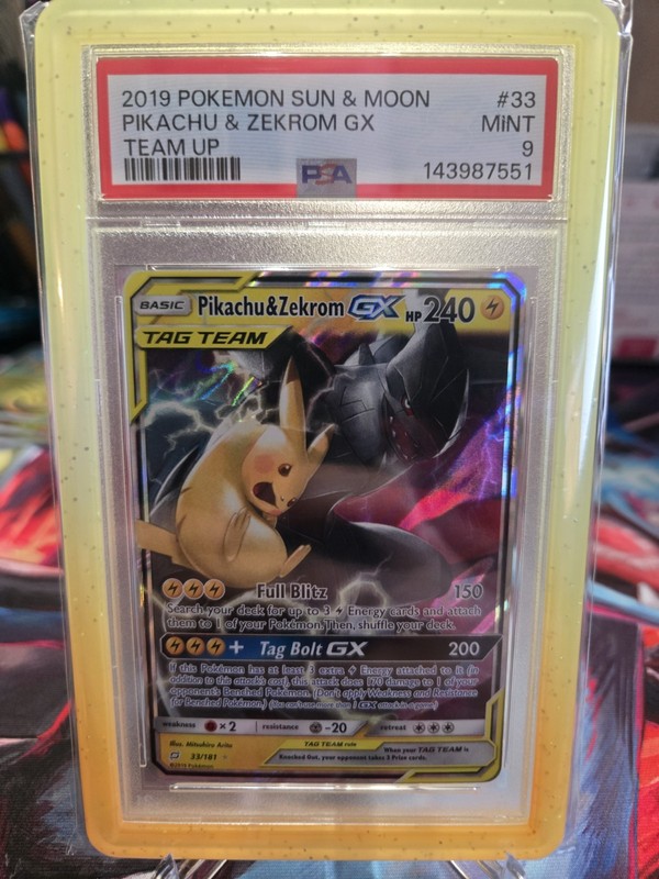 PSA 9 MINT Pikachu & Zekrom GX 33/181 Holo Team Up 2019 Pokemon Guard Included
