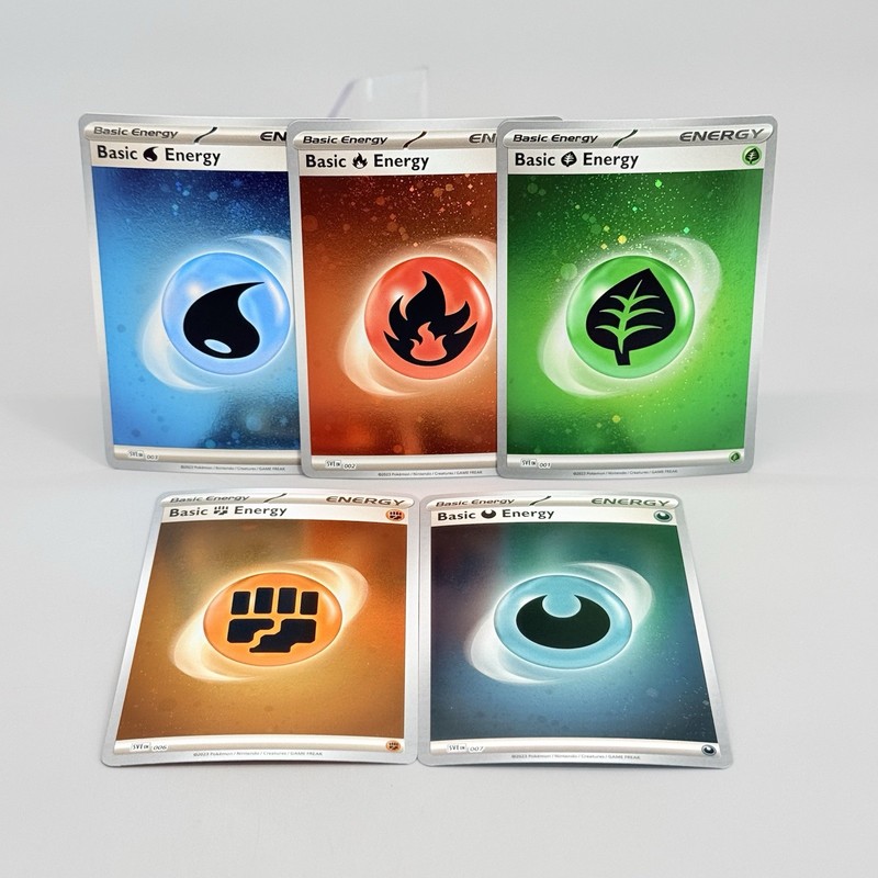 Water Fire Grass Darkness Fighting Energy Cosmo Holo 2+ Swirls SVE Pokemon NM