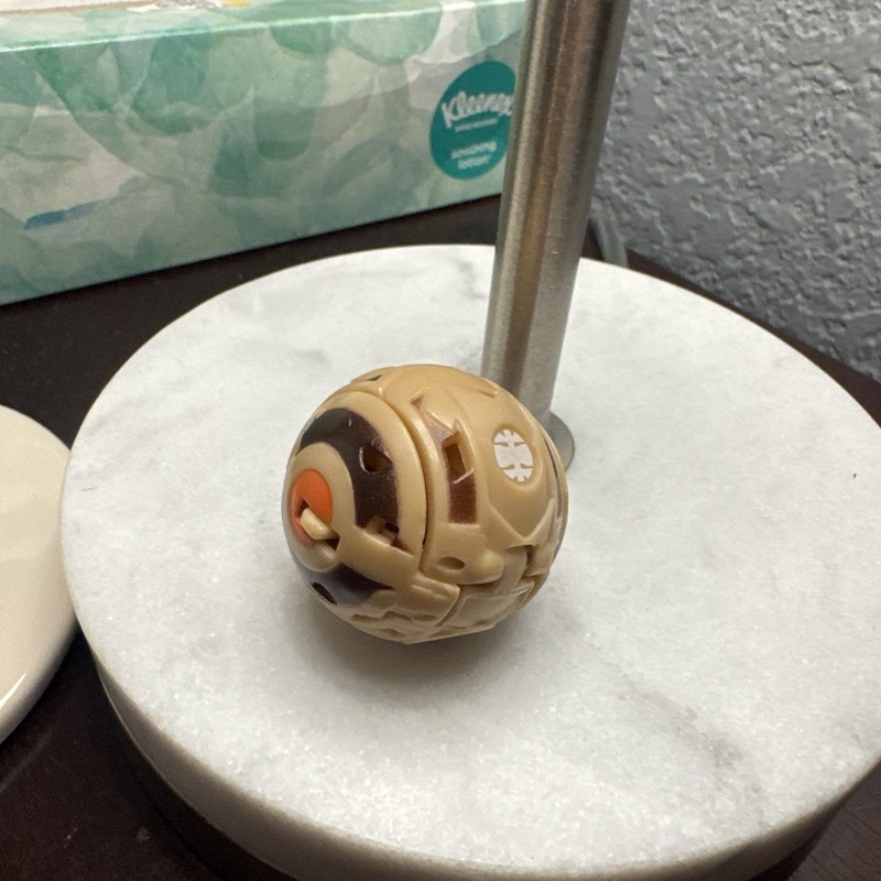 Bakugan | Fangoid Tan Subterra | Gundalian Invaders RARE gallery