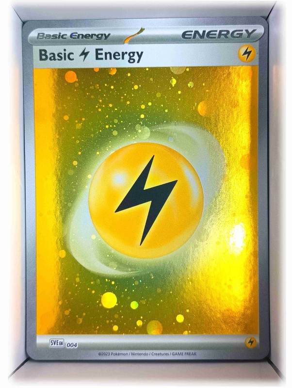 Basic lightning Energy 004 2023 English Holo Near Mint