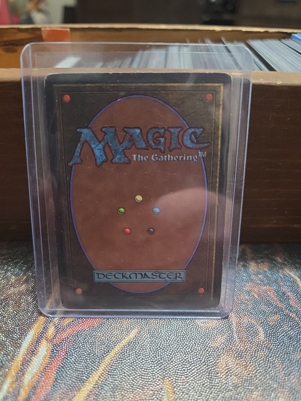 1x MTG Unlimited Black Knight from Estate Collection gallery