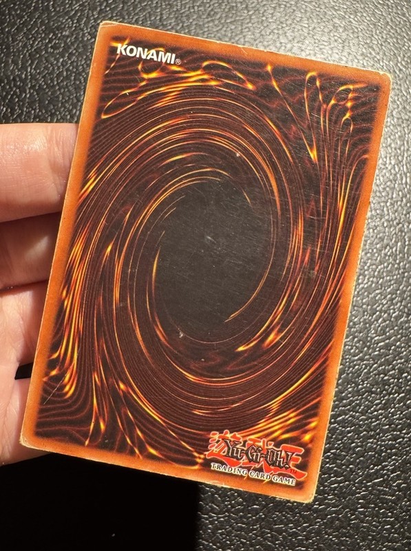 Yu-Gi-Oh! Axe of Despair MRL-002 Magic Ruler Spell-Equip Holo HP gallery