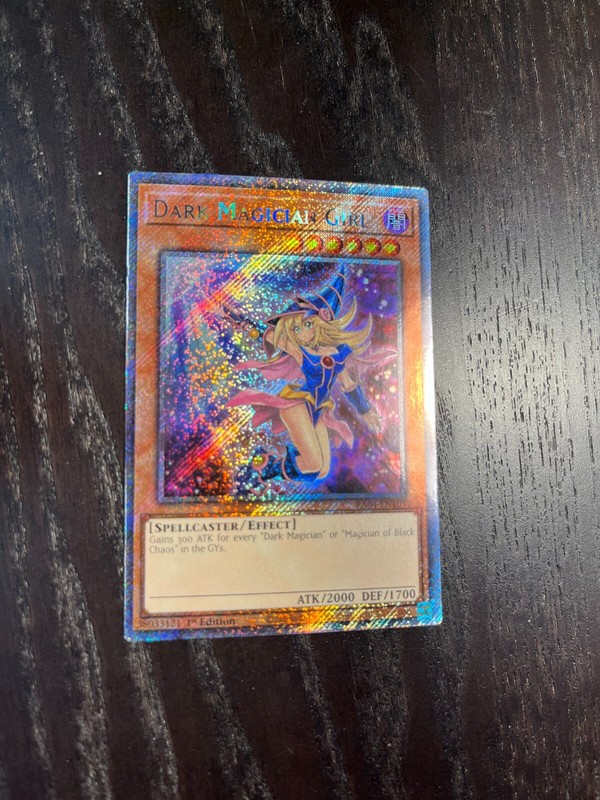 Dark Magician Girl (Platinum Secret Rare) 1st Edition RA04-EN107 Yu-Gi-Oh!