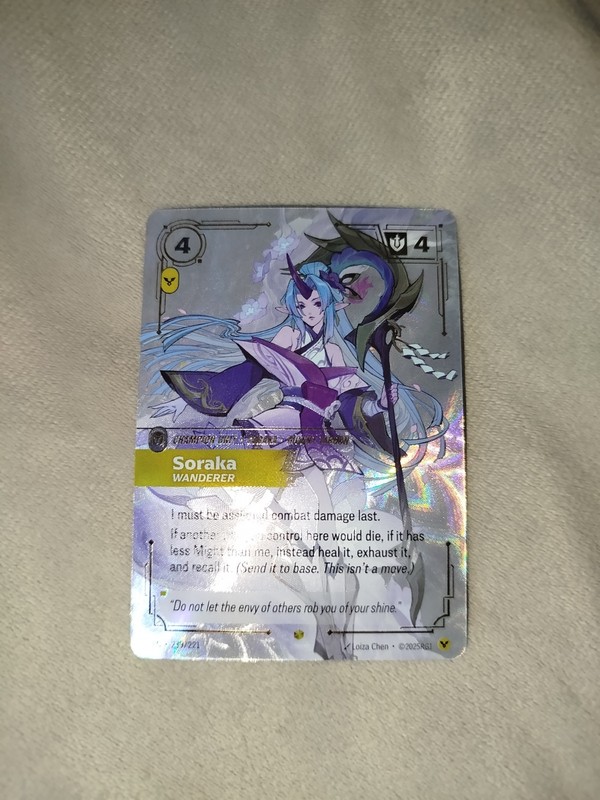 Soraka, Wanderer SFD 239/221 Overnumber Spirit Blossom English Riftbound Card