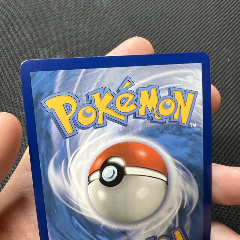 Capture Energy 201/189 Darkness Ablaze Gold Secret Rare Pokemon Card gallery