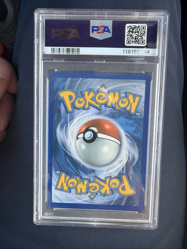 Celebi Holo 92/123 Heartgold & Soulsilver Triumphant Pokemon PSA 9