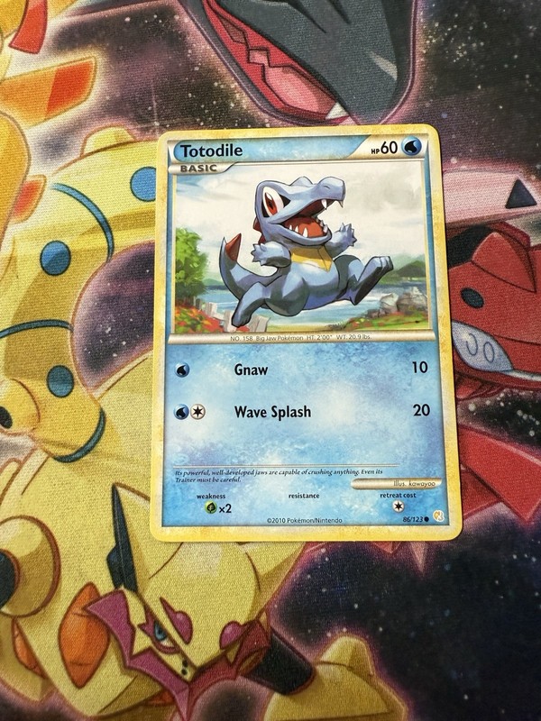 Pokemon Totodile 86/123 HeartGold & SoulSilver LP Card
