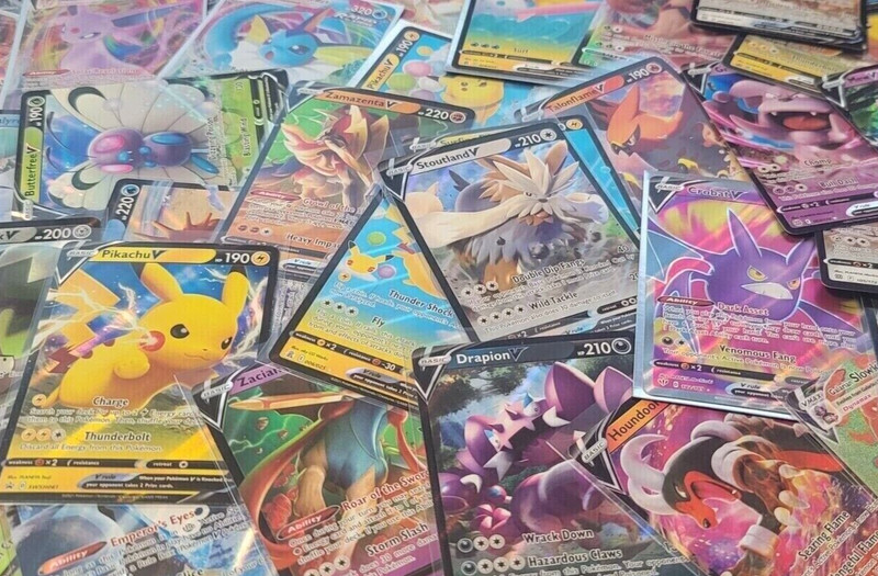 25 Pokemon Card Gift Pack Ultra Rare Included! VMAX GX EX V FULL ART VSTAR HOLO!