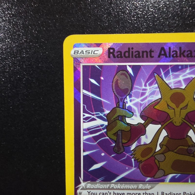 Pokémon Radiant Alakazam Radiant Rare Holo 059/195 Silver Tempest Basic 130 HP gallery