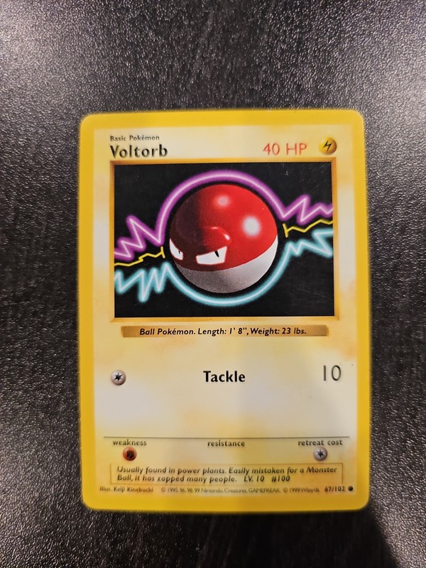 Voltorb Shadowless Text Error Base Set 67/102 1999 WOTC