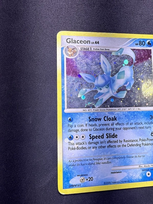 Pokemon Glaceon, Holo, Majestic Dawn 5/100, Medium Play gallery