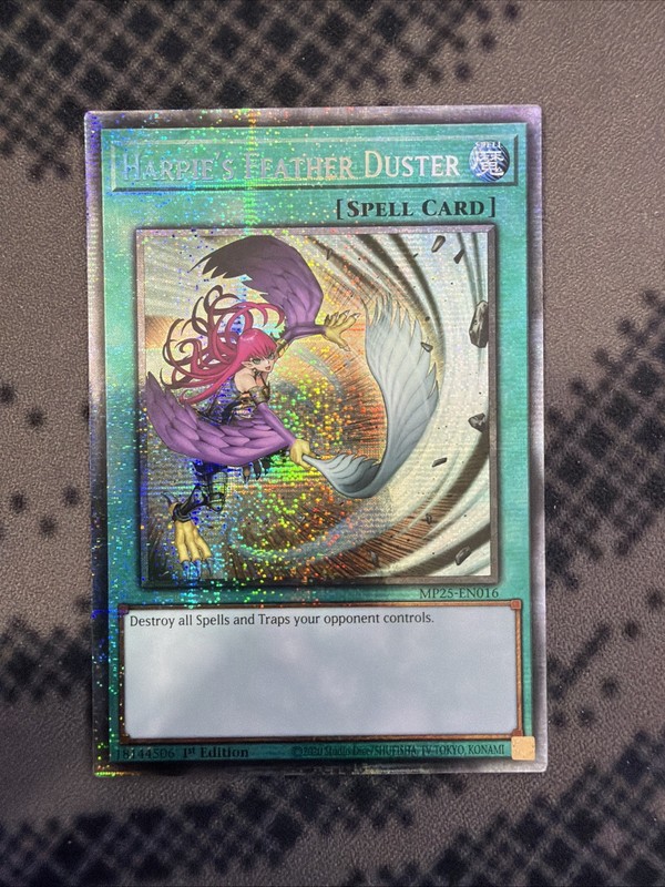Yugioh! Mega Tins 2025 1x StR Harpie’s Feather Duster
