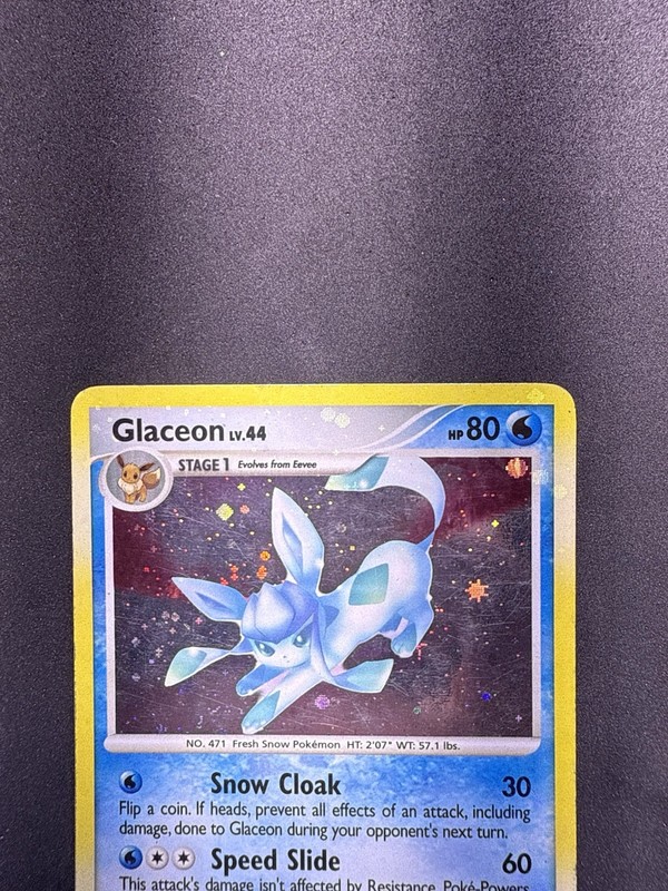 Pokemon Glaceon, Holo, Majestic Dawn 5/100, Medium Play gallery