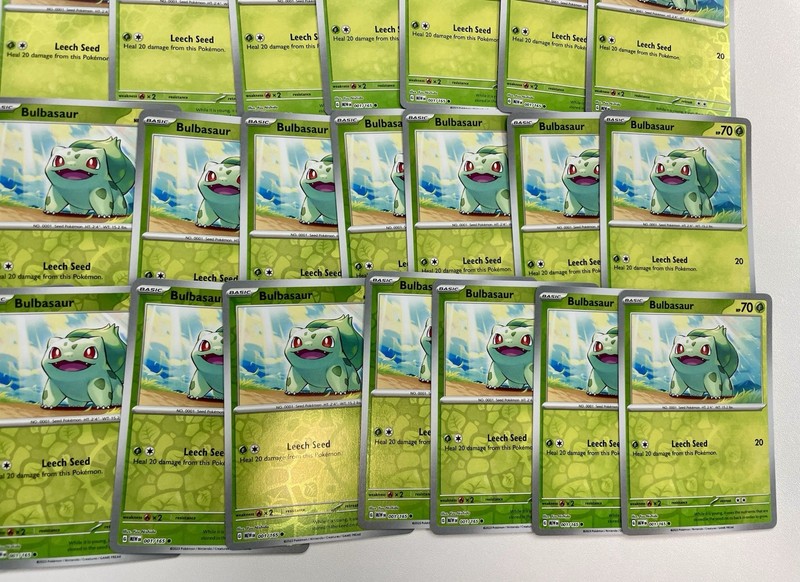 Pokemon TCG 151 Scarlet & Violet Bulbasaur 001/165 Reverse Holo 50x gallery