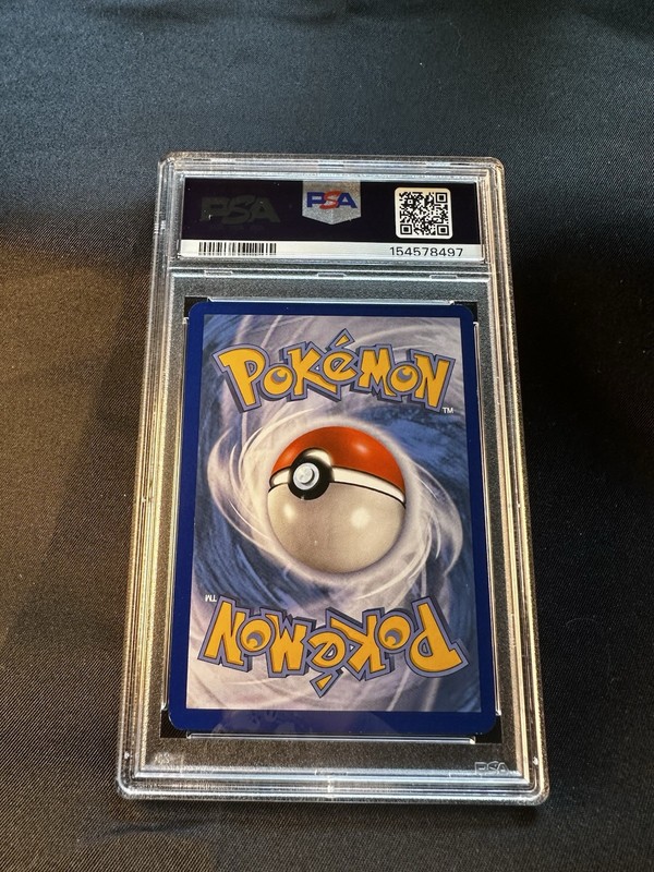 PSA NM-MINT 8 Umbreon EX 55/124 Fates Collide Holo gallery