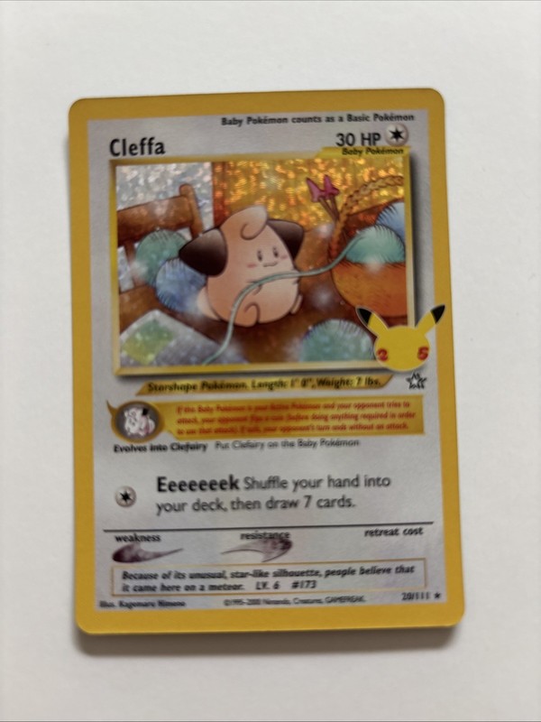 * Cleffa 20/111 Holo Pokémon Celebrations NM