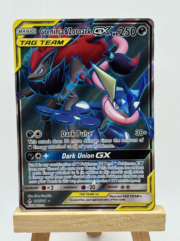 Pokemon TCG Greninja & Zoroark GX Full Art Holo Card 200/214 Unbroken Bonds