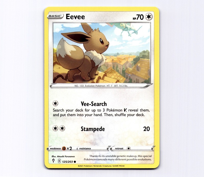 Eevee 125/203 SWSH07: Evolving Skies 2021 Pokemon Atsushi Furusawa
