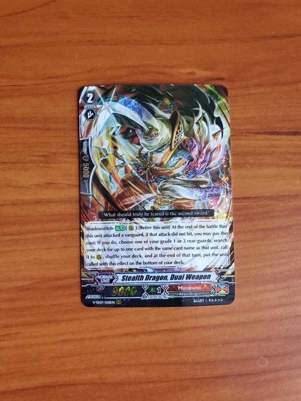 Cardfight Revival Selection – Stealth Dragon, Dual Weapon – V-SS09/068EN RRR