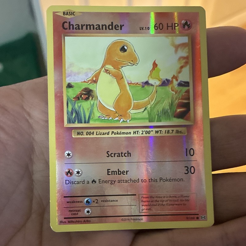 Pokémon Charmander Holo Evolutions 9/108 Basic 60 HP English 2016 TCG Card