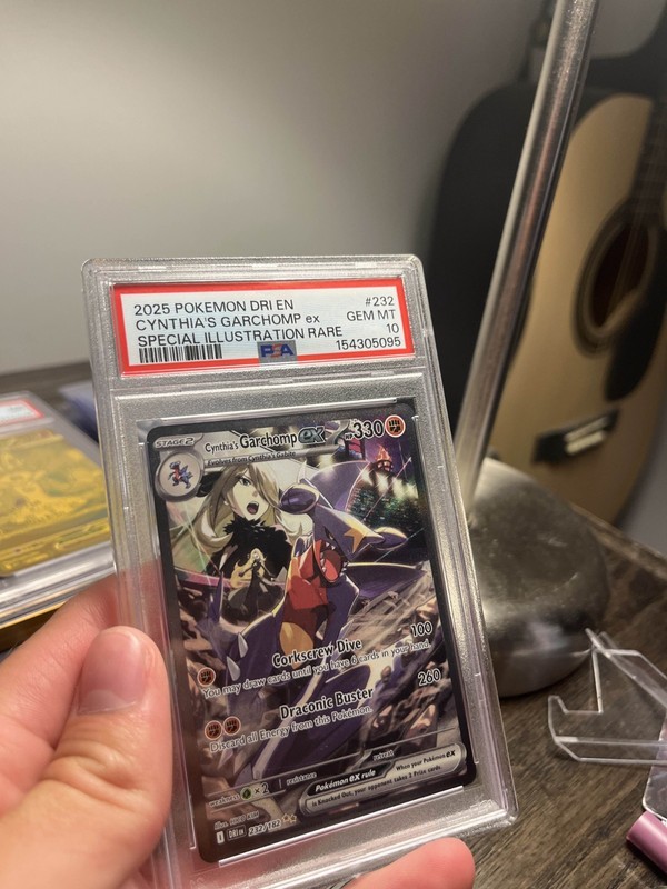Cynthia’s Garchomp ex 232/182 Sv10: Destined Rivals Holo psa 10
